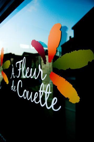 A Fleur De Couette Hotel Auvelais Екстериор снимка