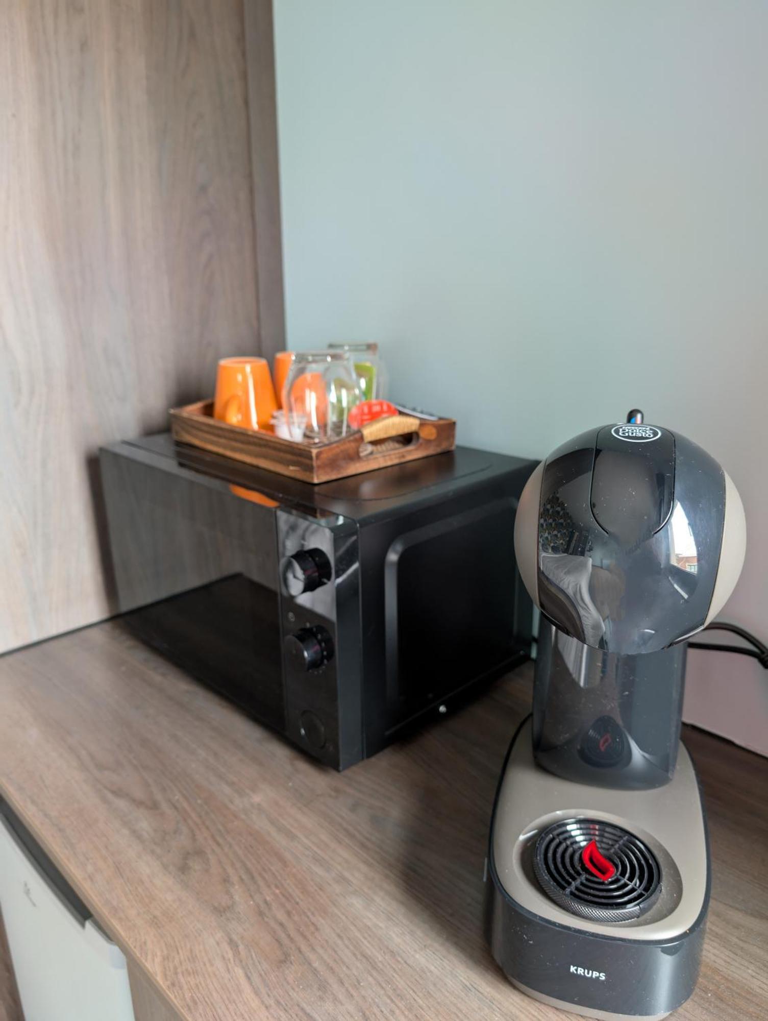 A Fleur De Couette Hotel Auvelais Екстериор снимка